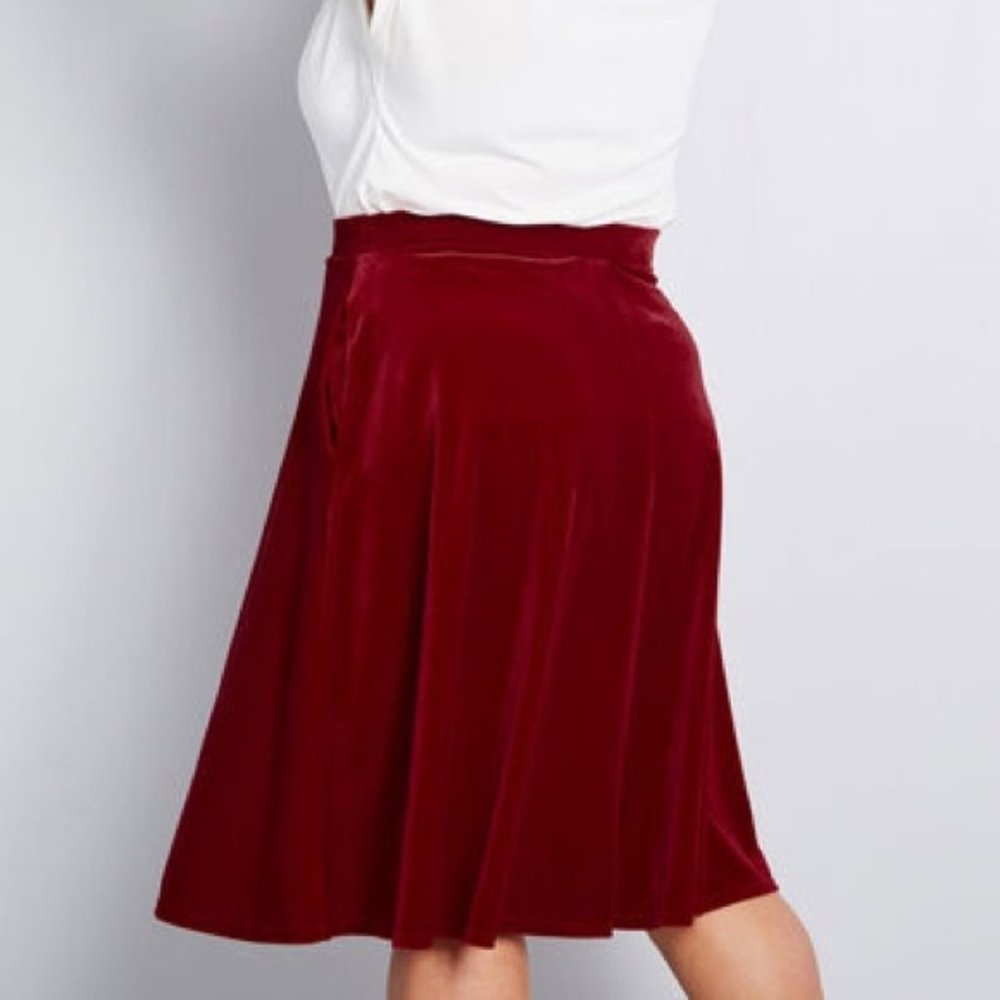 ModCloth Just This Sway Velvet A-Line Skirt - Picture 5 of 8